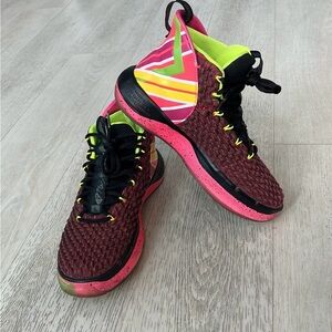 Nike Men’s Sneakers Size 8